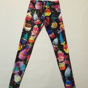 TEREZ X DREAMWORKS TROLLS CUPCAKE LEGGINGS